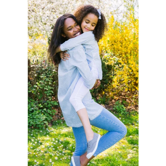 unnamed-file-497.jpg Trotters London Blue Adult Plum Canvas Shoes -Trotters London store unnamed file 497